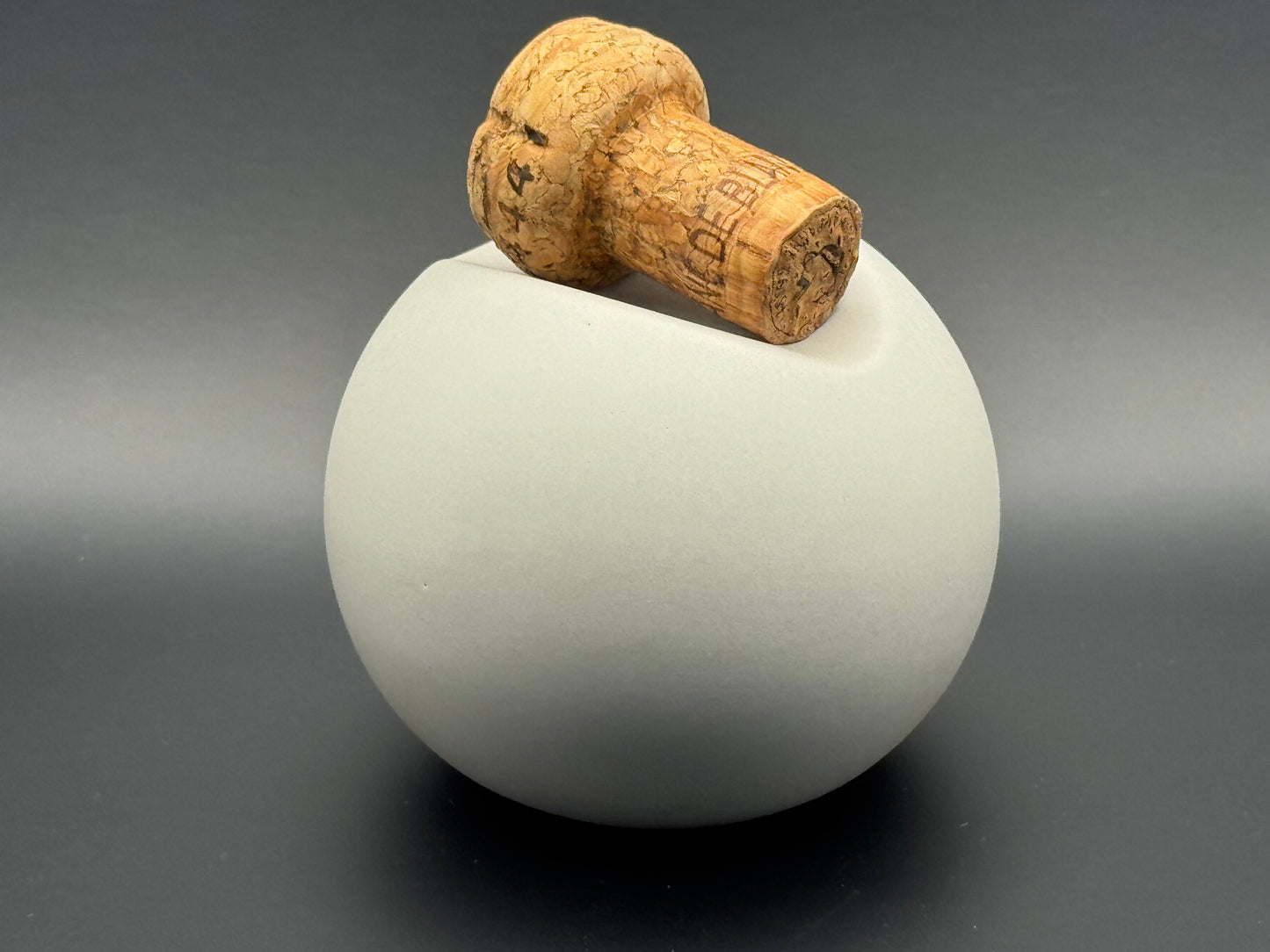 Kugel-Bouchonnet: Beton Weiß